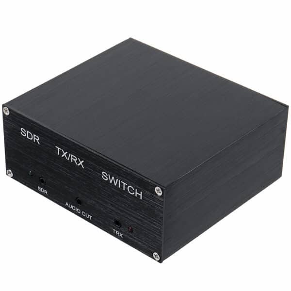 SDR Switch Commutatore di Antenna con Protezione contro le Scariche 4